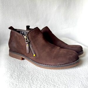 HushPuppies Men’s Size 11 Nubuck Brown Shoes